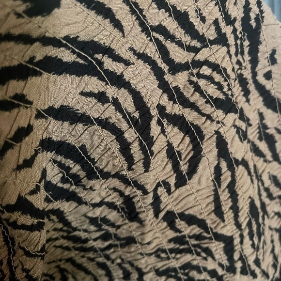 Woman’s leopard crop‎ top, women’s blouse, leopard print top size 2X - Picture 4 of 5